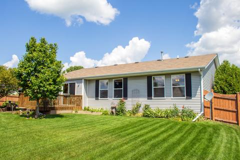 706 Rosemare Dr, Roscoe, IL 61073 photo 25
