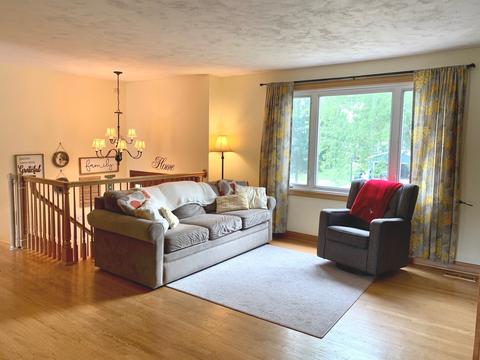 1123 Kent Ct, Wheaton, IL 60189 photo 3