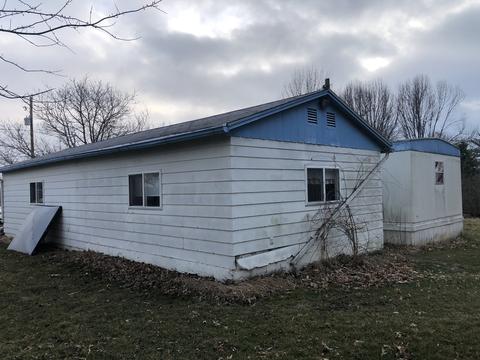 530 E Main St, Buda, IL 61314 photo 3
