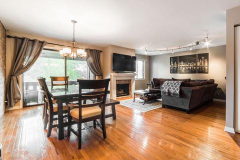 332 Sheridan Rd #2C, Willowbrook, IL 60527 photo 2