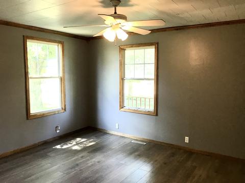305 High St, Dover, IL 61323 photo 8