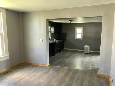 305 High St, Dover, IL 61323 photo 9