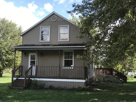305 High St, Dover, IL 61323 photo 1
