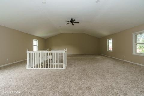 601 E Oakland Ave, Bloomington, IL 61701 photo 13