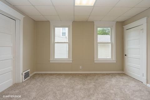 601 E Oakland Ave, Bloomington, IL 61701 photo 19