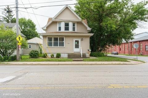 601 E Oakland Ave, Bloomington, IL 61701 photo 1