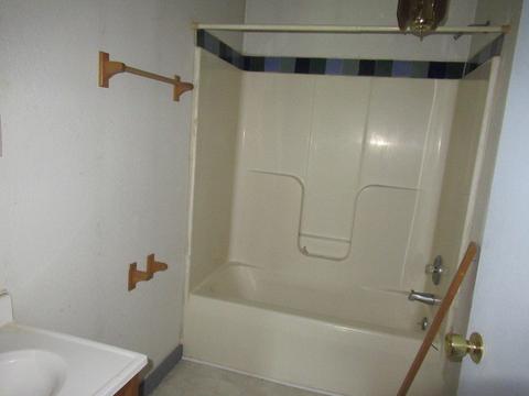 106 E Hancock St, Longview, IL 61852 photo 11