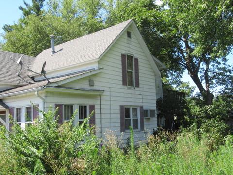 106 E Hancock St, Longview, IL 61852 photo 3