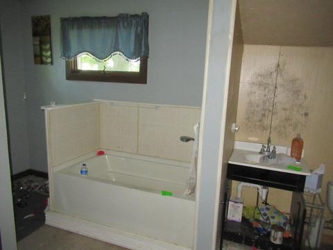 106 E Hancock St, Longview, IL 61852 photo 6