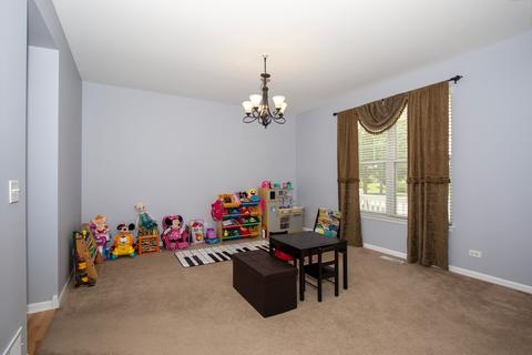 236 Atwell St, Elgin, IL 60124 photo 8