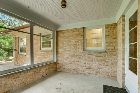 816 Murray Ave, Elgin, IL 60123 photo 26
