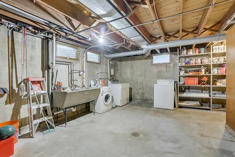 816 Murray Ave, Elgin, IL 60123 photo 23