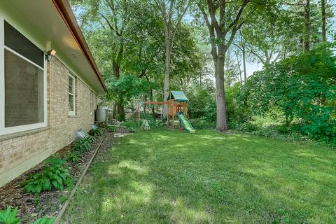 816 Murray Ave, Elgin, IL 60123 photo 30
