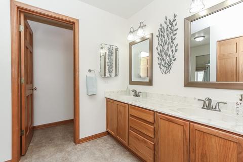1900 Trappers Ct, Mchenry, IL 60050 photo 19