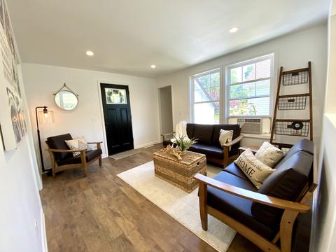 5219 West Ln, Mccullom Lake, IL 60050 photo 4