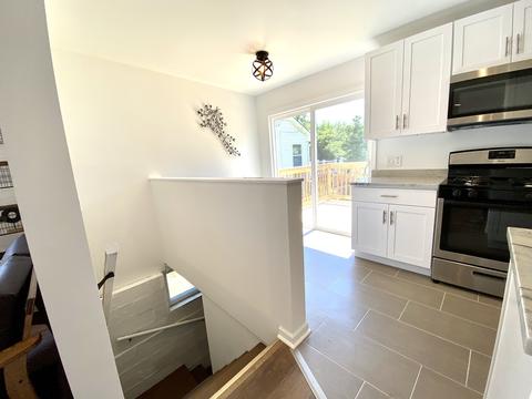 5219 West Ln, Mccullom Lake, IL 60050 photo 7