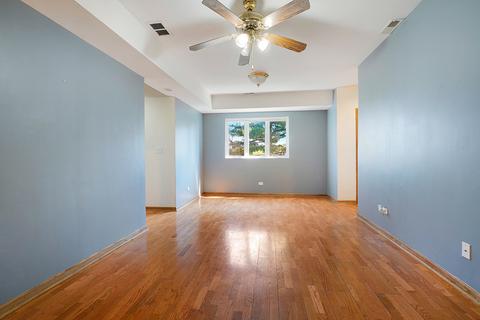 7228 Pershing Rd #2E, Lyons, IL 60534 photo 2