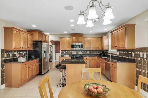 3908 Brookline Ln, Bloomington, IL 61705 photo 14