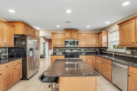 3908 Brookline Ln, Bloomington, IL 61705 photo 12