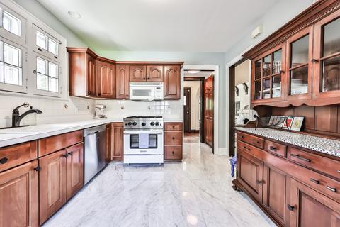 252 Olmsted Rd, Riverside, IL 60546 photo 13