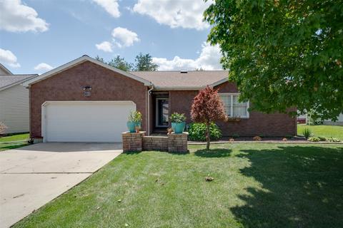 1105 Oak Hill St, Normal, IL 61761 photo 1
