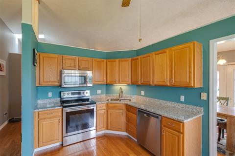 1105 Oak Hill St, Normal, IL 61761 photo 11