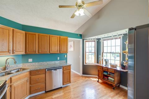 1105 Oak Hill St, Normal, IL 61761 photo 8
