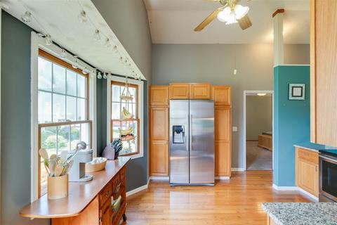 1105 Oak Hill St, Normal, IL 61761 photo 12