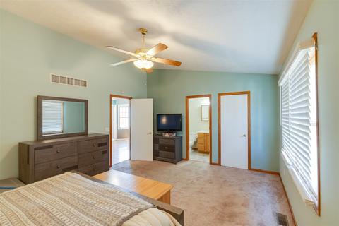 1105 Oak Hill St, Normal, IL 61761 photo 18