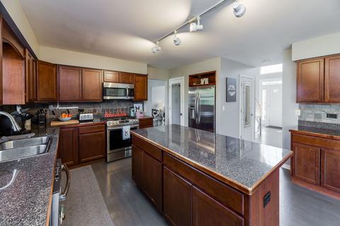 2235 Stonehaven Dr, Plainfield, IL 60586 photo 11