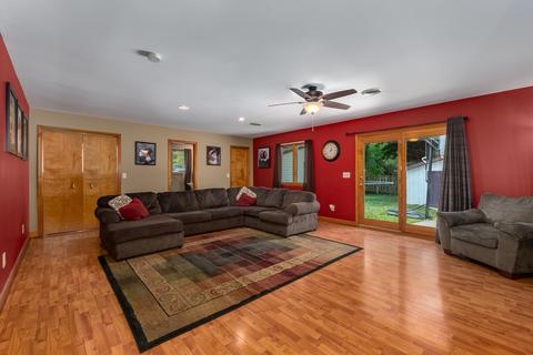 309 E Prairie St, Plano, IL 60545 photo 10