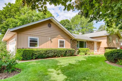 39 W085 Cliff Dr, Elgin, IL 60124 photo 3