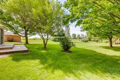39 W085 Cliff Dr, Elgin, IL 60124 photo 35