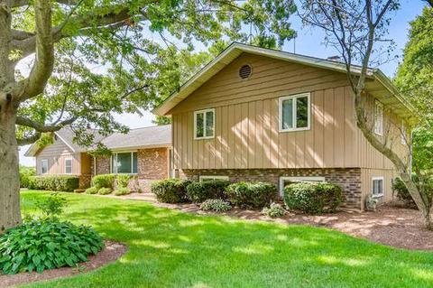 39 W085 Cliff Dr, Elgin, IL 60124 photo 1