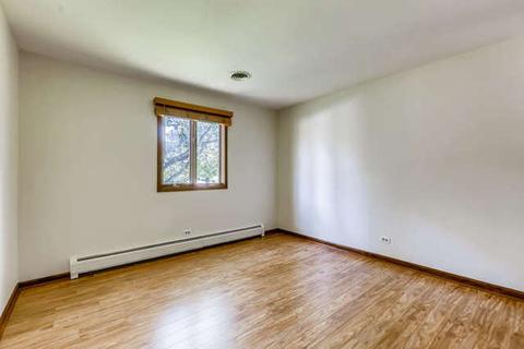 39 W085 Cliff Dr, Elgin, IL 60124 photo 23