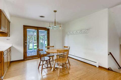 39 W085 Cliff Dr, Elgin, IL 60124 photo 10