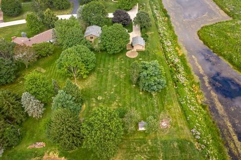 39 W085 Cliff Dr, Elgin, IL 60124 photo 42
