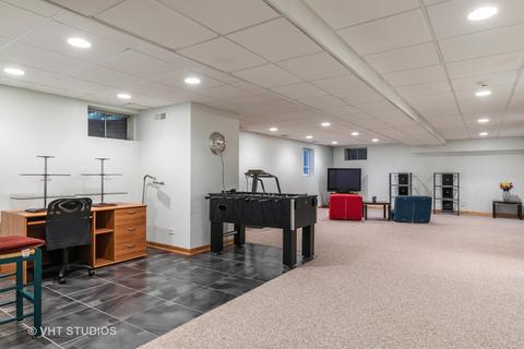 1104 Nottingham Ln, Elgin, IL 60120 photo 14