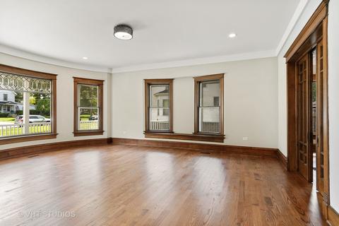 519 E 11th St, Lockport, IL 60441 photo 8