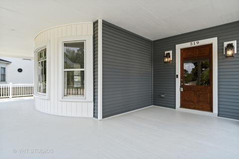 519 E 11th St, Lockport, IL 60441 photo 3
