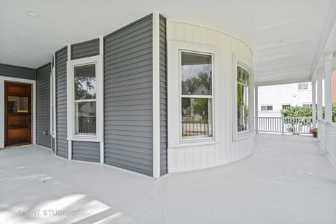 519 E 11th St, Lockport, IL 60441 photo 4