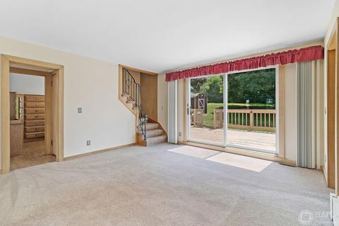 2201 W Johnsburg Rd, Johnsburg, IL 60051 photo 9