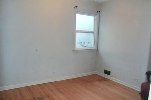 769 E Lincoln Ave, Des Plaines, IL 60018 photo 12