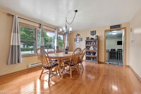 2 Coy Park Dr, Newark, IL 60541 photo 8