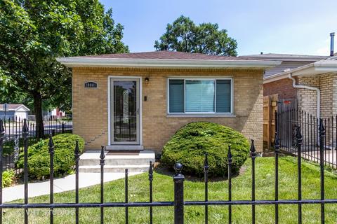 10001 S Lowe Ave, Chicago, IL 60628 photo 1