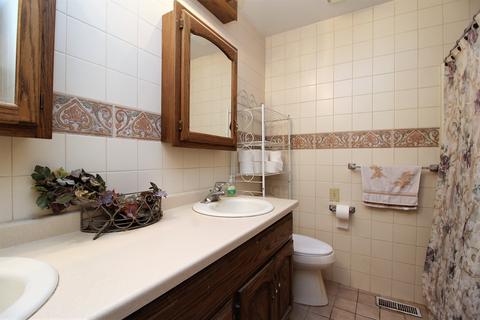 1485 W Budd Blvd, Kankakee, IL 60901 photo 8