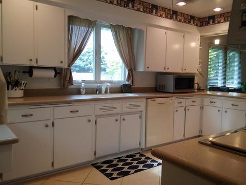 309 E 1st St, Gridley, IL 61744 photo 3