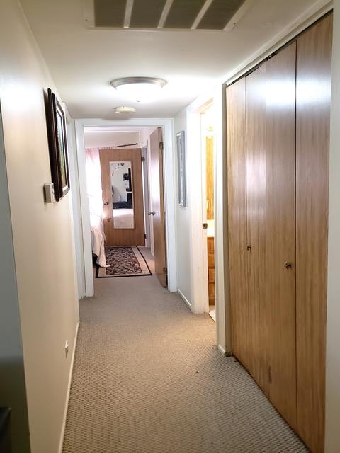 585 Williamsburg Ct #D1, Wheeling, IL 60090 photo 2