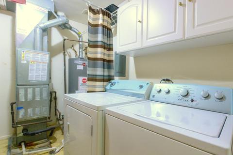 585 Williamsburg Ct #D1, Wheeling, IL 60090 photo 12