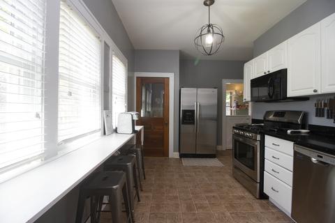 517 S Winfield Ave, Kankakee, IL 60901 photo 8